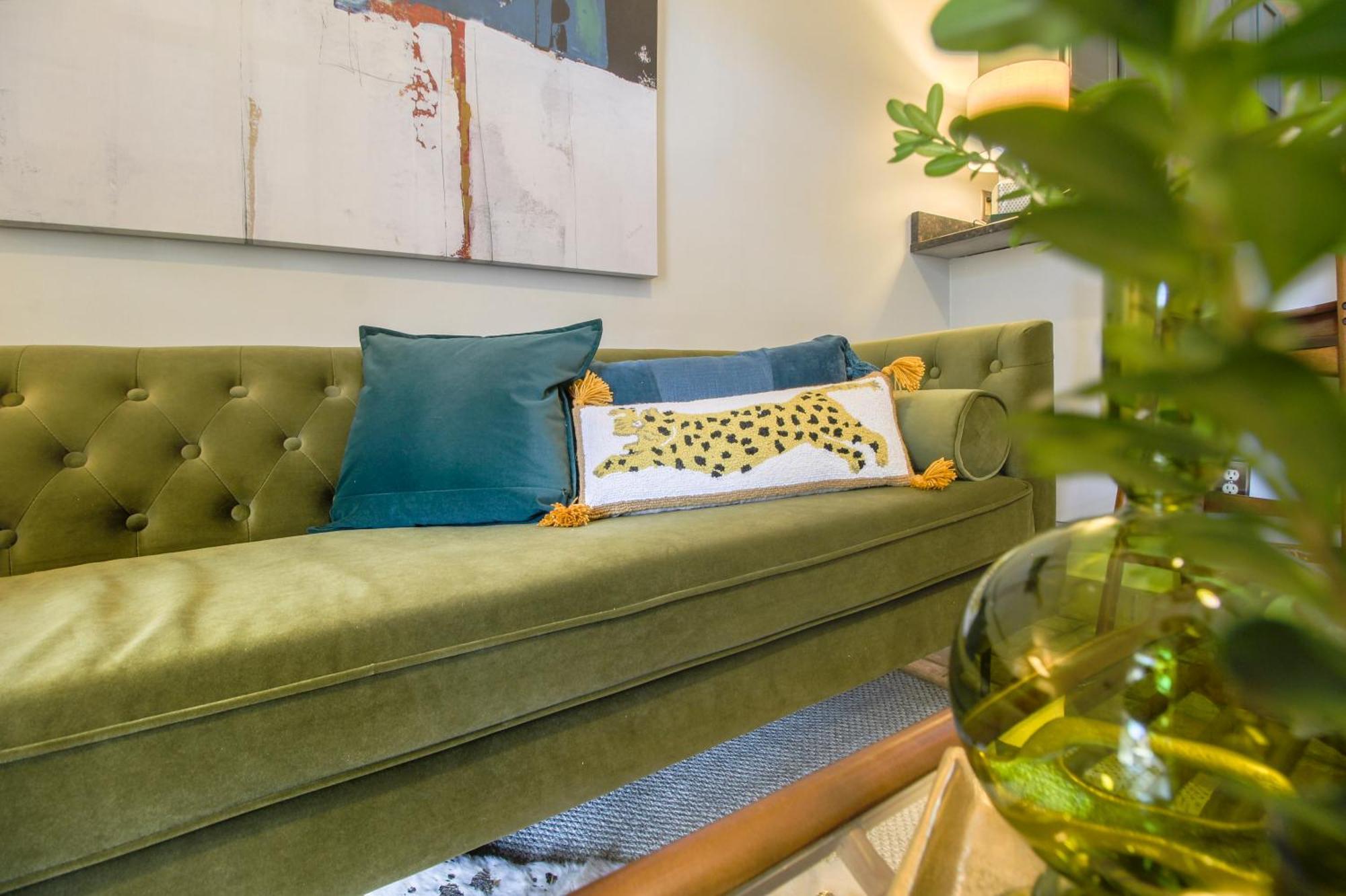 Private Patio Retreat In Charming Downtown Daire Savannah Dış mekan fotoğraf